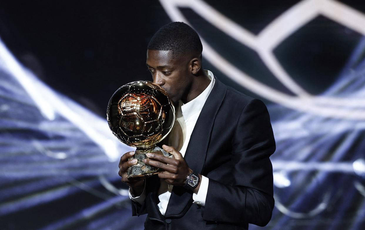 但他在整个, 并且是历史, 个人荣誉